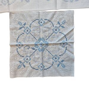 Quilt Blocks for Hand quilting, Vintage 1980, 12 squares, 22 embroidery floss